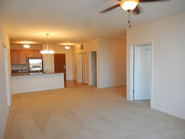 850 Village Center Drive 301, Burr Ridge, IL 60527