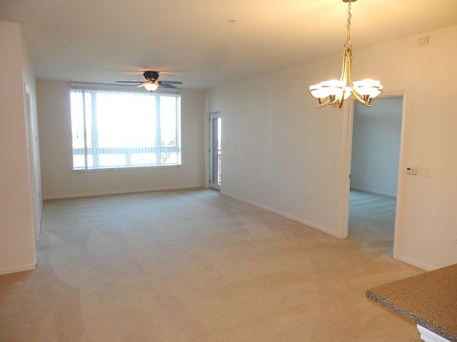 850 Village Center Drive 301, Burr Ridge, IL 60527