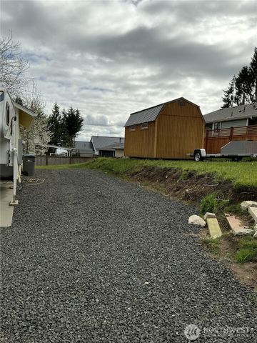 2439 Cedar Street E, Port Orchard, WA 98366