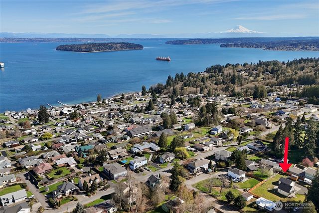 2439 Cedar Street E, Port Orchard, WA 98366