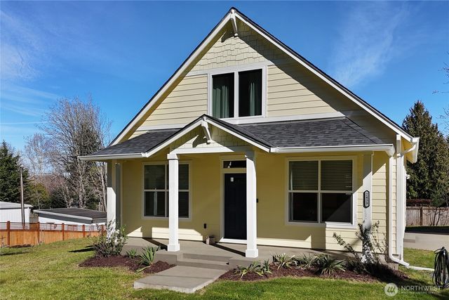 2439 Cedar Street E, Port Orchard, WA 98366