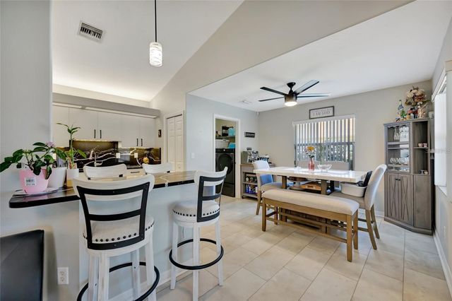4538 35TH AVENUE CIRCLE E, Palmetto, FL 34221