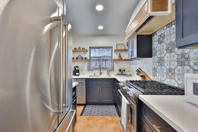 464 G Ave, Coronado, CA 92118