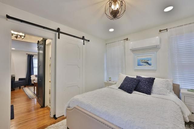 464 G Ave, Coronado, CA 92118