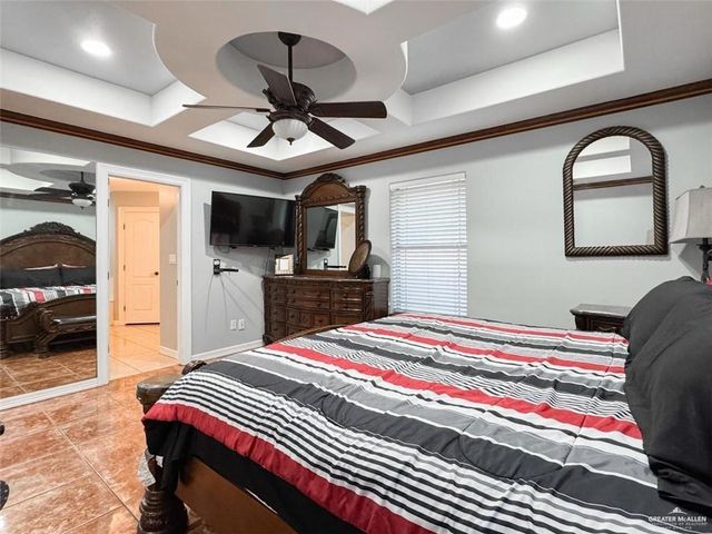 120 S Retama Lane, Weslaco, TX 78596