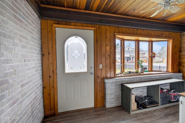 1301 Washington Avenue, Rensselaer, NY 12144