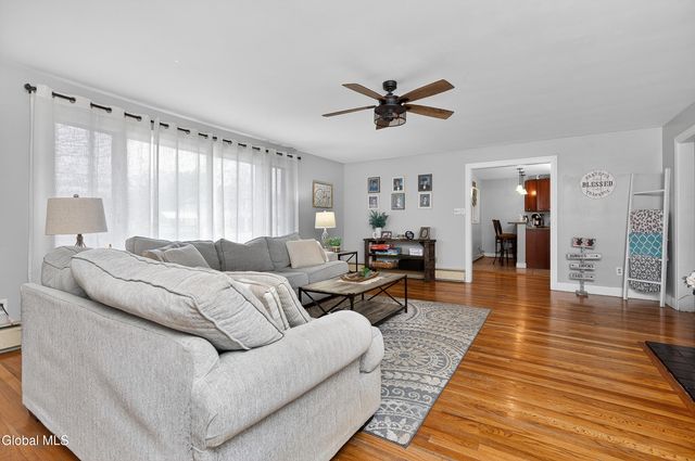 1301 Washington Avenue, Rensselaer, NY 12144