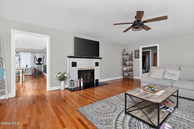 1301 Washington Avenue, Rensselaer, NY 12144