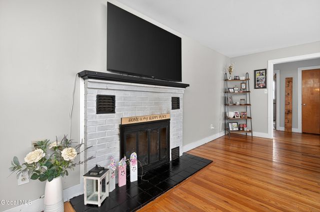 1301 Washington Avenue, Rensselaer, NY 12144