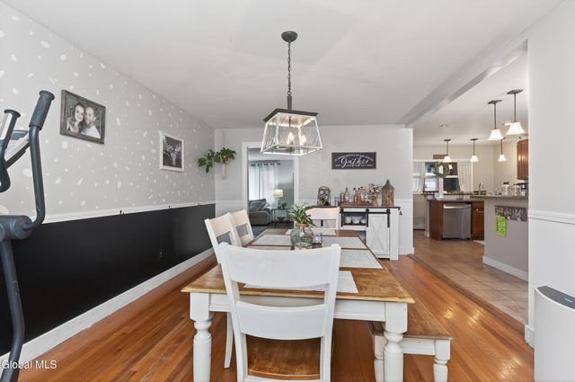 1301 Washington Avenue, Rensselaer, NY 12144