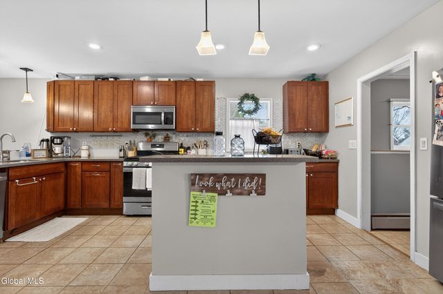 1301 Washington Avenue, Rensselaer, NY 12144