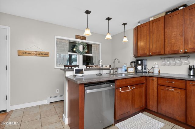 1301 Washington Avenue, Rensselaer, NY 12144