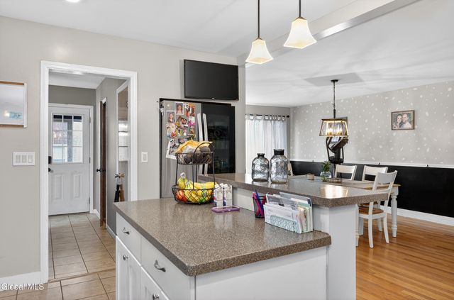 1301 Washington Avenue, Rensselaer, NY 12144