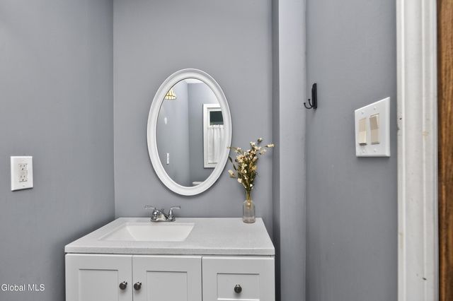 1301 Washington Avenue, Rensselaer, NY 12144