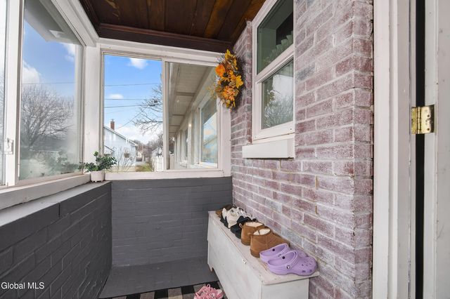 1301 Washington Avenue, Rensselaer, NY 12144