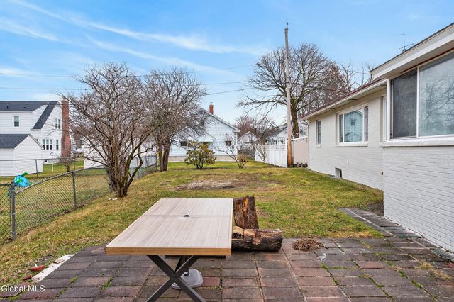 1301 Washington Avenue, Rensselaer, NY 12144