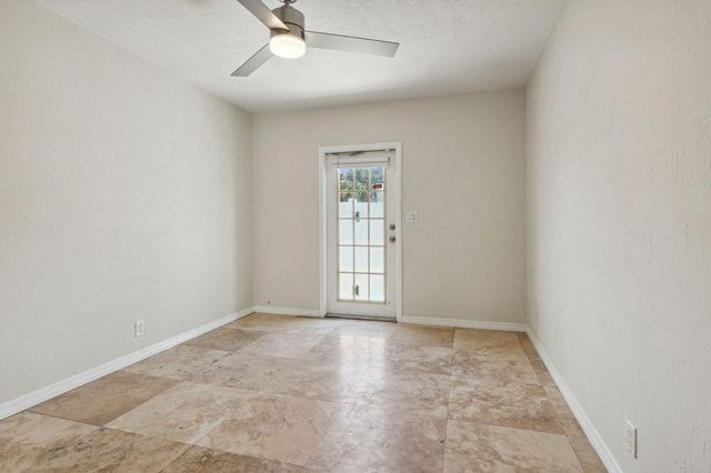 1470 N Dixie Highway 1, Fort Lauderdale, FL 33304