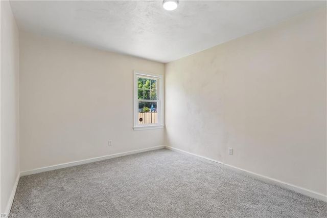 377 Whealton RD, Hampton, VA 23666