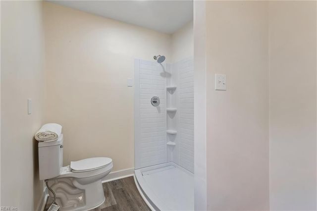 377 Whealton RD, Hampton, VA 23666