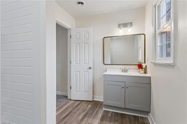 377 Whealton RD, Hampton, VA 23666