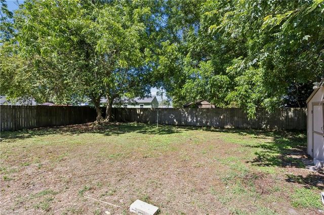 377 Whealton RD, Hampton, VA 23666