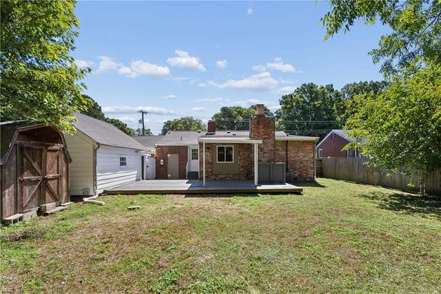 377 Whealton RD, Hampton, VA 23666