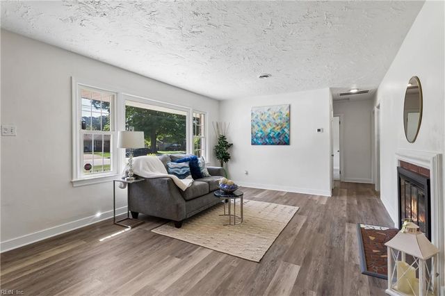 377 Whealton RD, Hampton, VA 23666