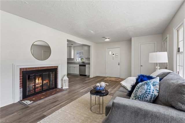377 Whealton RD, Hampton, VA 23666