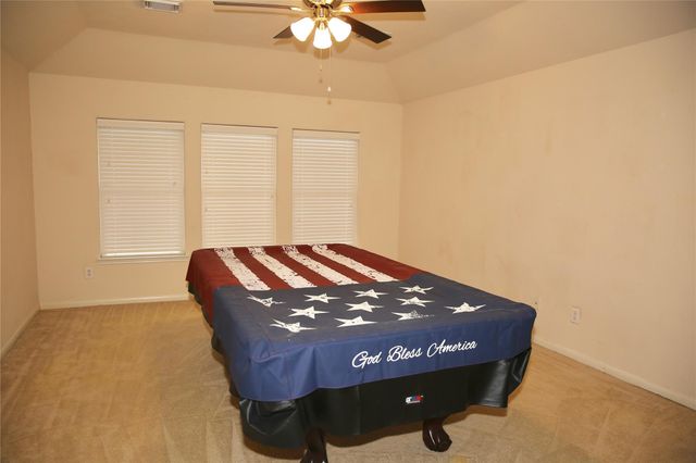 10426 Tree Hollow Circle, La Porte, TX 77571