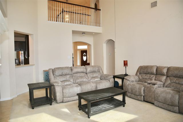 10426 Tree Hollow Circle, La Porte, TX 77571