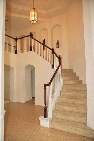 10426 Tree Hollow Circle, La Porte, TX 77571