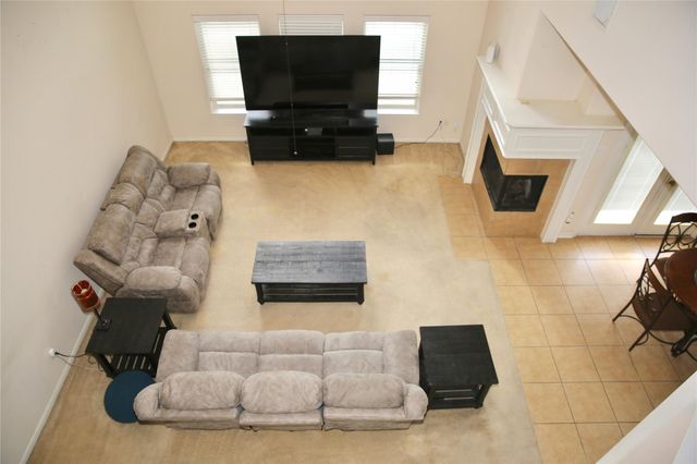 10426 Tree Hollow Circle, La Porte, TX 77571