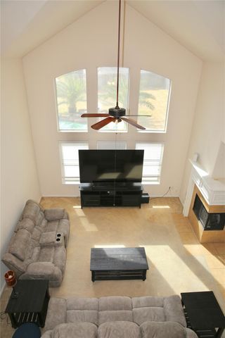 10426 Tree Hollow Circle, La Porte, TX 77571