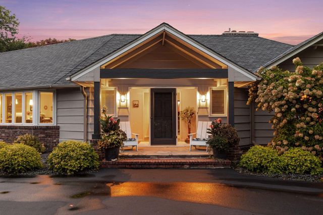 3 Birdie Lane, Chaska, MN 55318