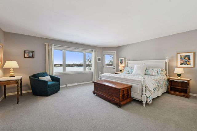 3 Birdie Lane, Chaska, MN 55318