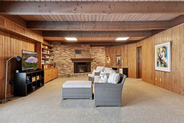 3 Birdie Lane, Chaska, MN 55318