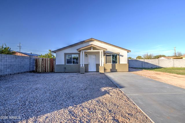 604 E SOUTH Avenue, Buckeye, AZ 85326