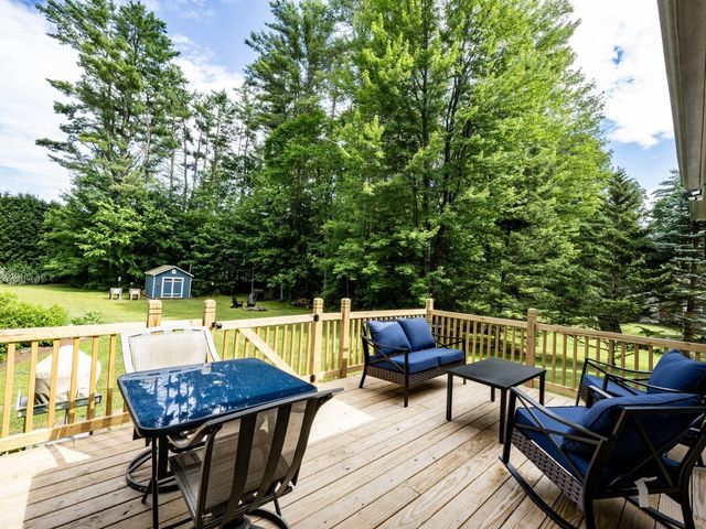 32 Logwood Circle, Essex, VT 05452