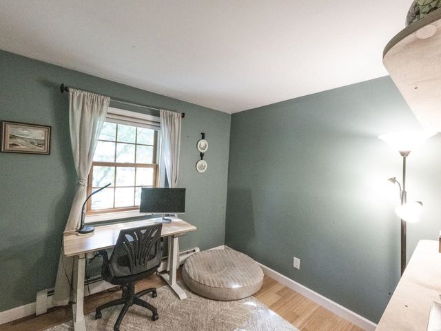 32 Logwood Circle, Essex, VT 05452