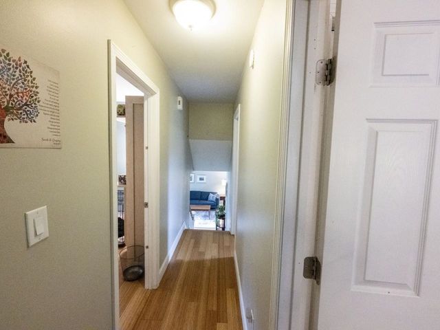 32 Logwood Circle, Essex, VT 05452