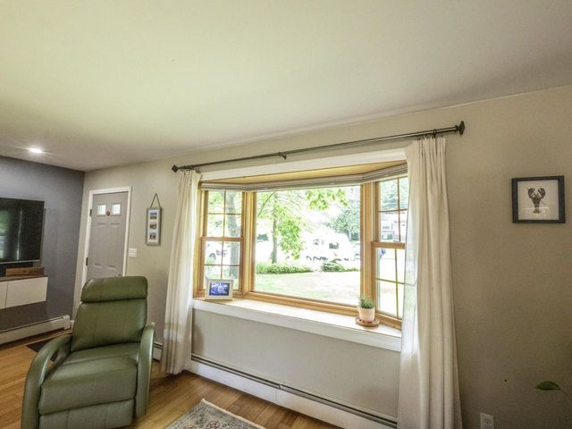 32 Logwood Circle, Essex, VT 05452