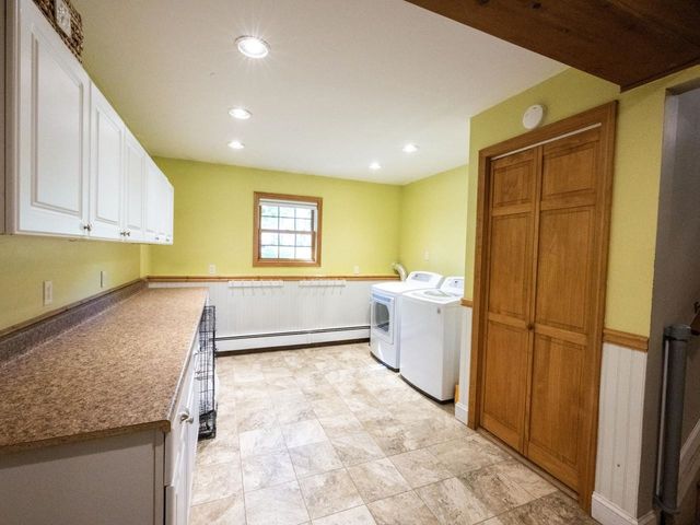 32 Logwood Circle, Essex, VT 05452