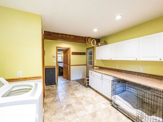 32 Logwood Circle, Essex, VT 05452