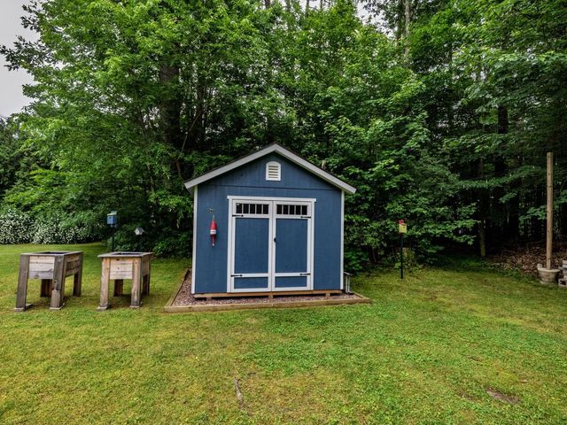 32 Logwood Circle, Essex, VT 05452