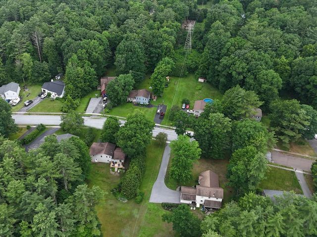 32 Logwood Circle, Essex, VT 05452
