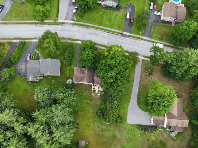 32 Logwood Circle, Essex, VT 05452