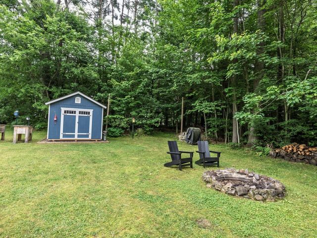 32 Logwood Circle, Essex, VT 05452