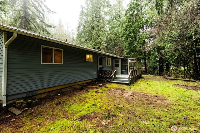 9020 Wyvern Drive SE, Port Orchard, WA 98367