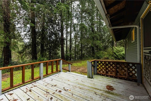 9020 Wyvern Drive SE, Port Orchard, WA 98367