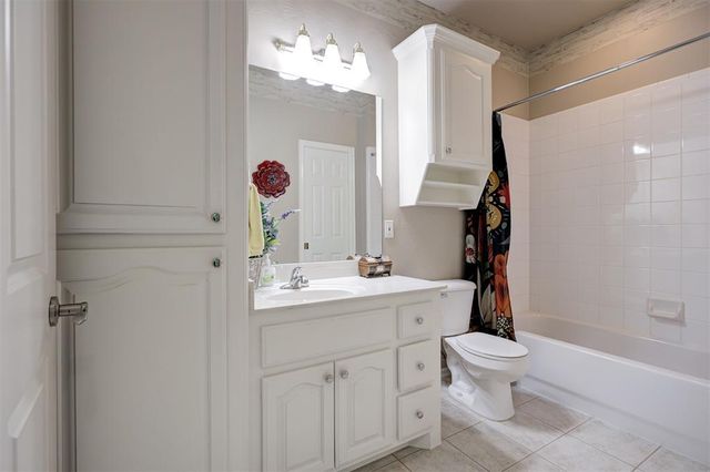 1632 Laurel Place, Edmond, OK 73003